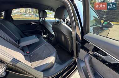 Седан Audi A4 2021 в 