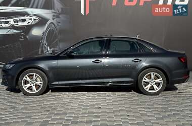 Седан Audi A4 2018 в 