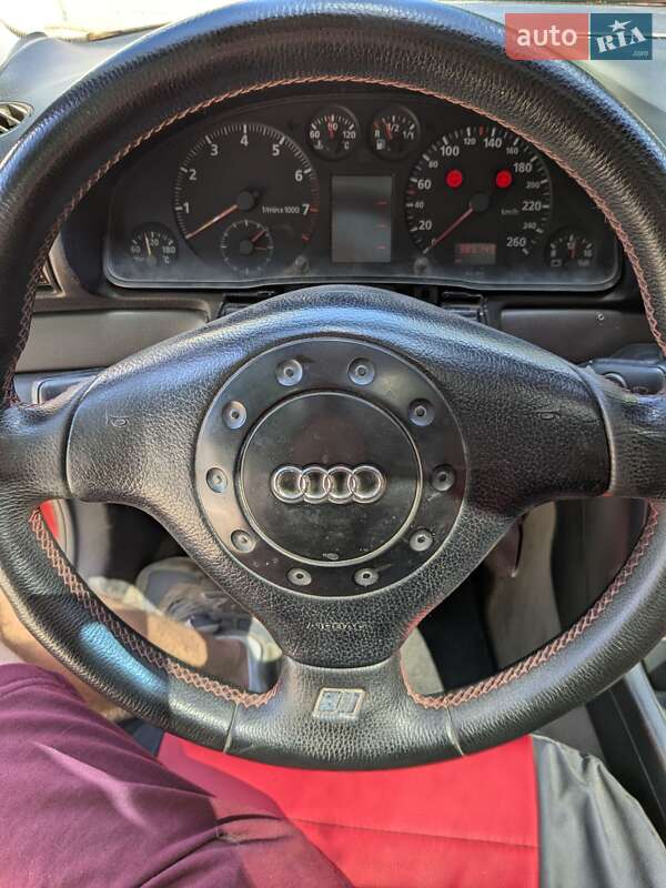 Универсал Audi A4 1996 в Черкассах