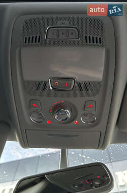 Седан Audi A4 2014 в 