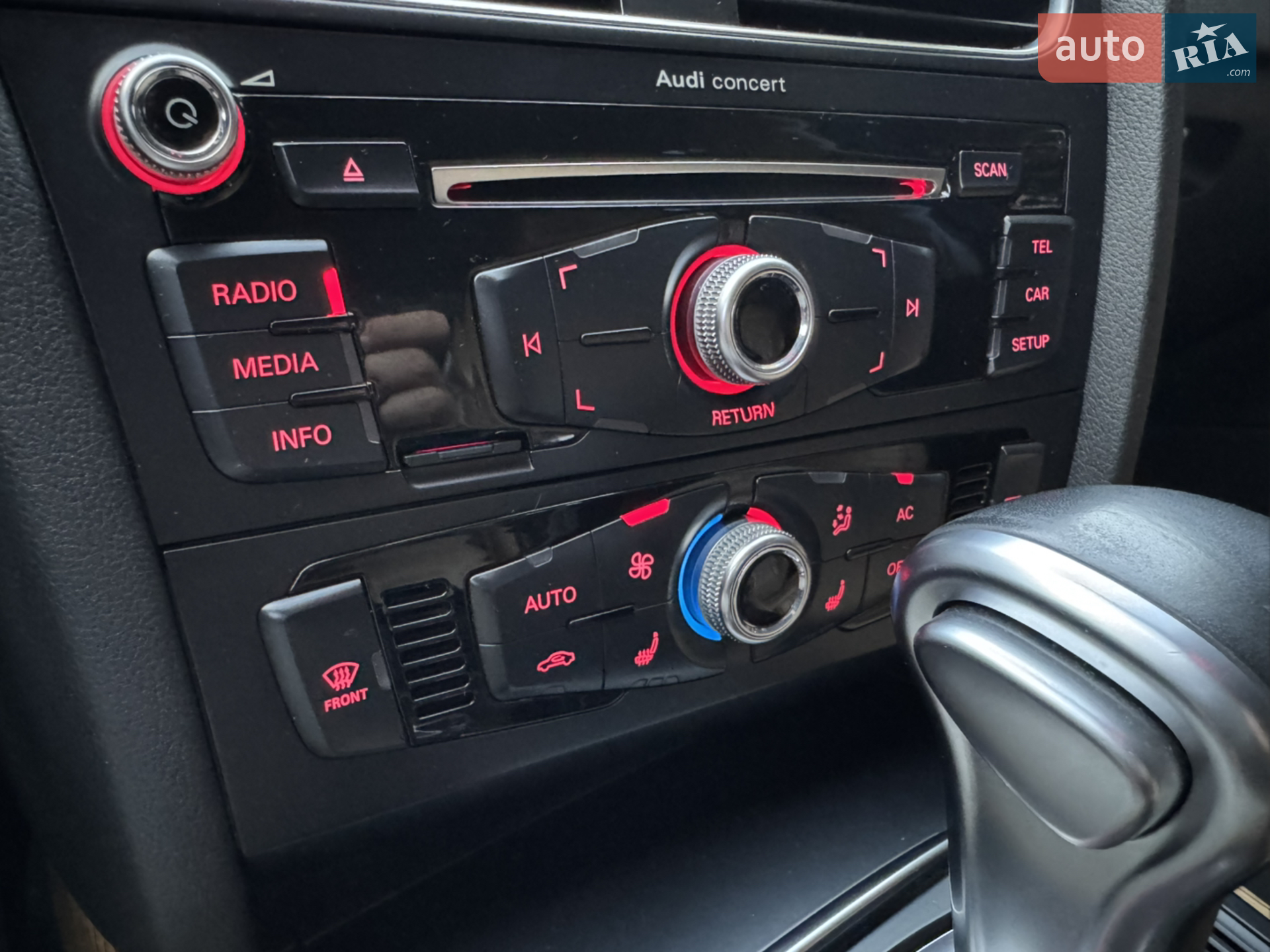 2012 Audi A4 - мініатюра 19