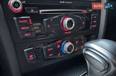 Седан Audi A4 2012 в 