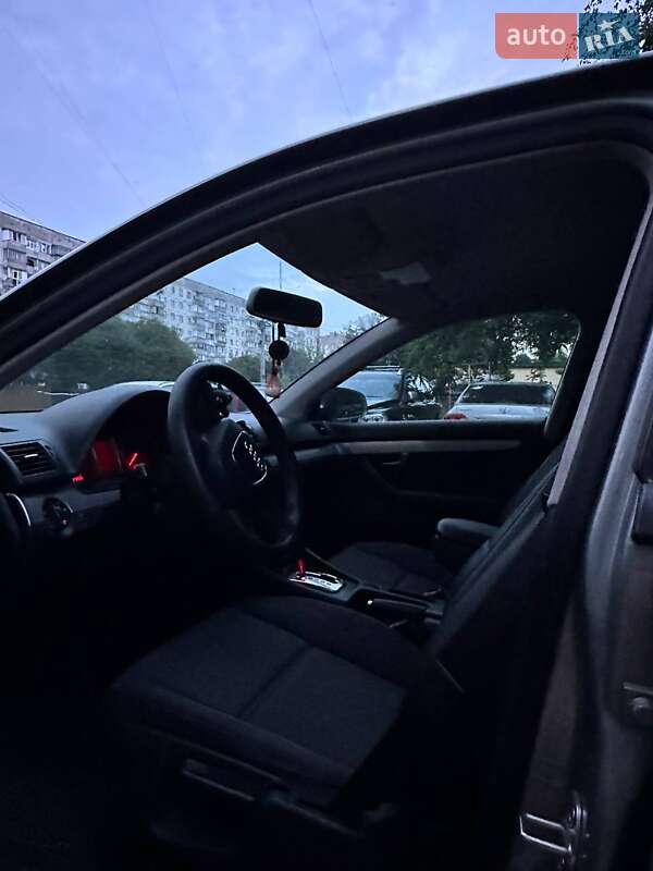 Седан Audi A4 2006 в Житомирі