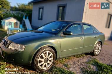 Седан Audi A4 2001 в 