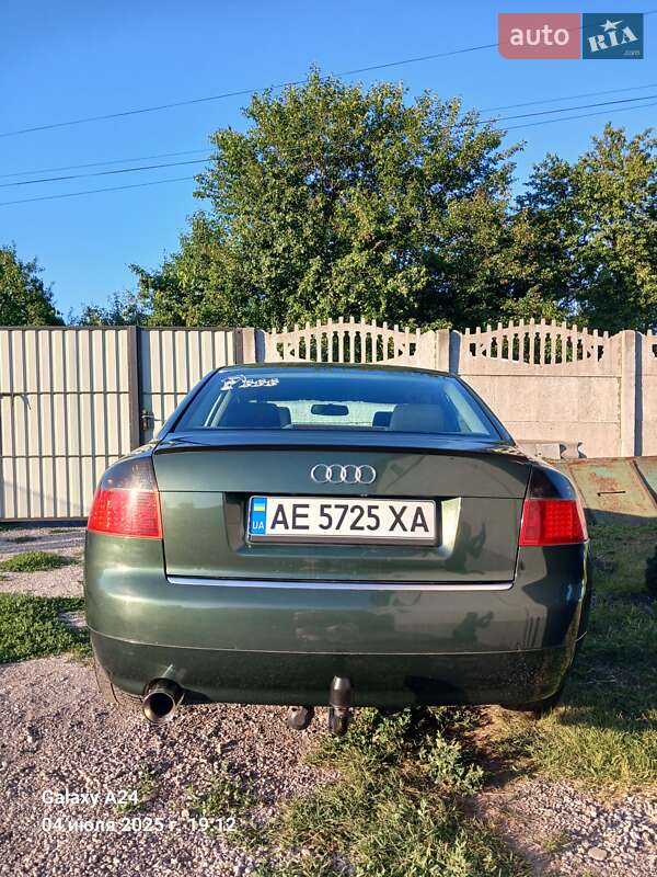 Седан Audi A4 2001 в Каменском