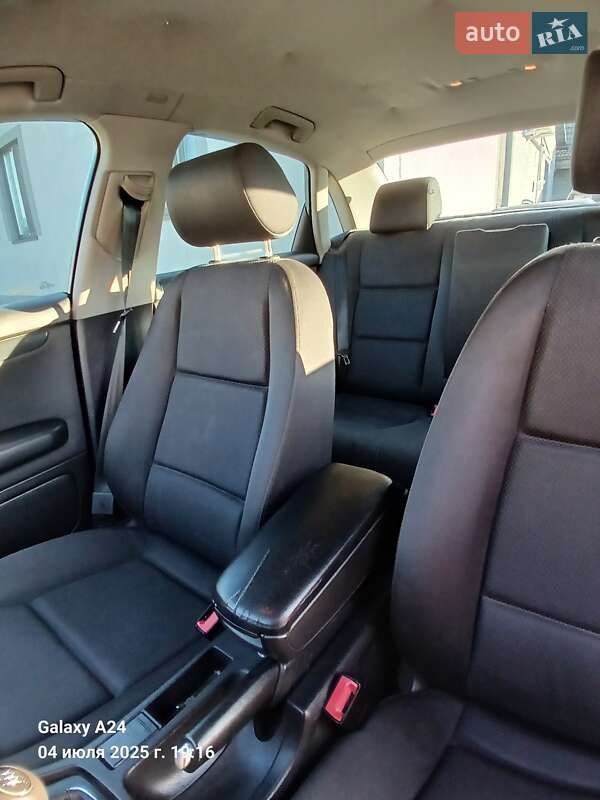 Седан Audi A4 2001 в Каменском