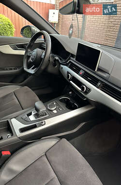 Универсал Audi A4 2016 в 