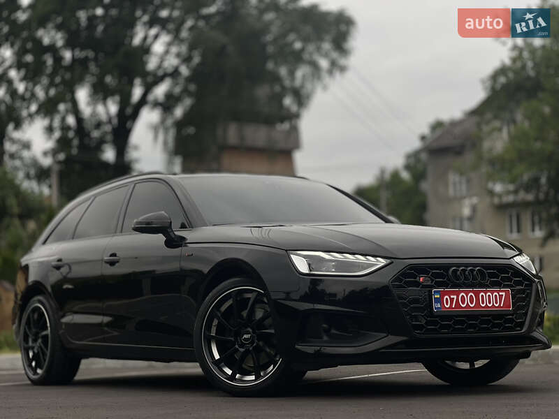 Универсал Audi A4 2021 в Львове