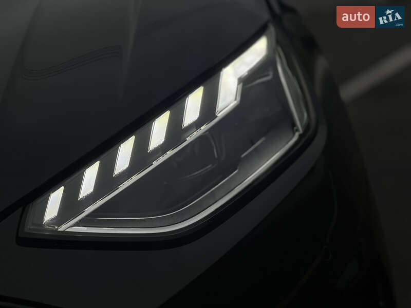 Универсал Audi A4 2021 в Львове