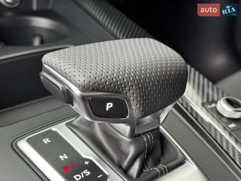 Универсал Audi A4 2021 в Львове