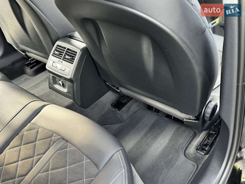 Универсал Audi A4 2021 в Львове