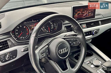 Седан Audi A4 2017 в 
