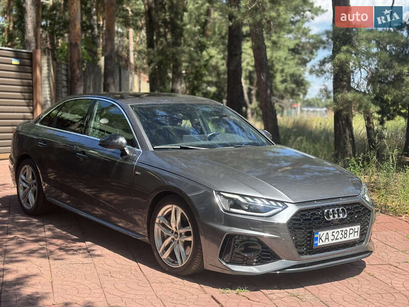 Audi A4 2022