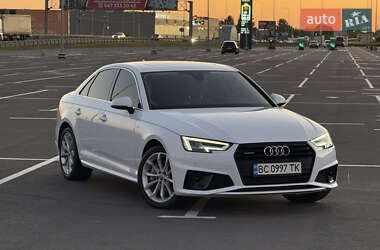 Audi A4 2019