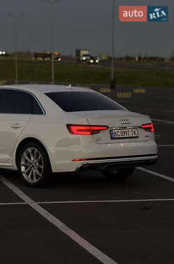 Седан Audi A4 2019 в 