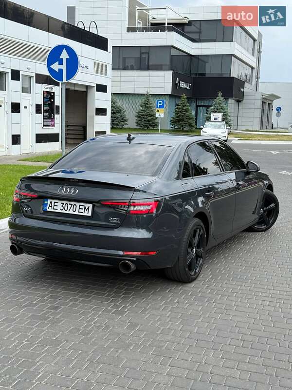 Седан Audi A4 2016 в Одессе