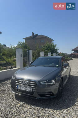 Седан Audi A4 2015 в 