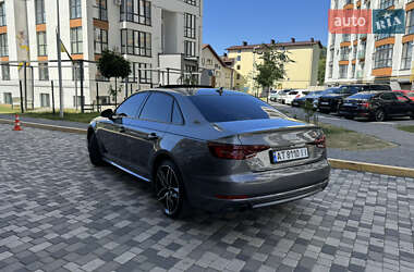 Седан Audi A4 2018 в 