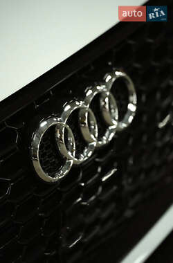 Седан Audi A4 2016 в 