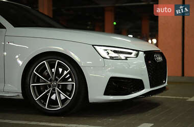 Седан Audi A4 2016 в 