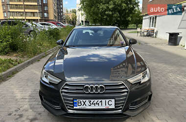 Седан Audi A4 2018 в Хмельницком