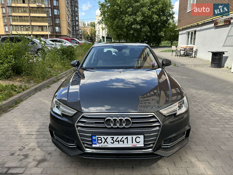 Седан Audi A4 2018 в Хмельницком