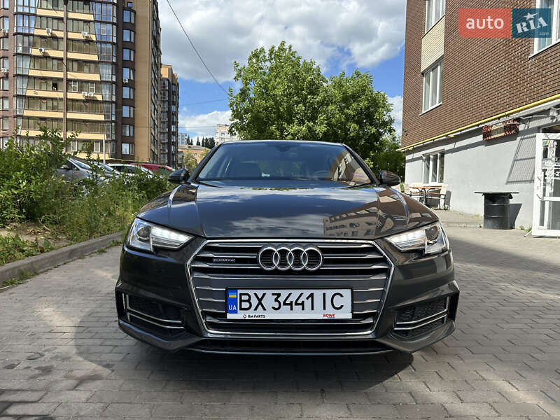 Седан Audi A4 2018 в Хмельницком