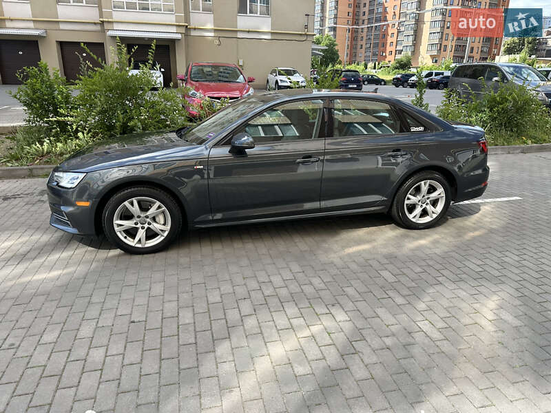 Седан Audi A4 2018 в Хмельницком