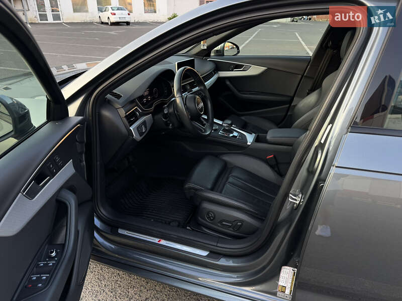 Седан Audi A4 2018 в Киеве