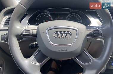 Седан Audi A4 2013 в 