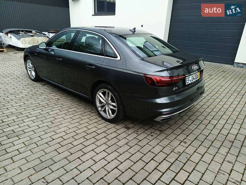 Седан Audi A4 2020 в Яремче