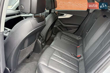 Седан Audi A4 2017 в 