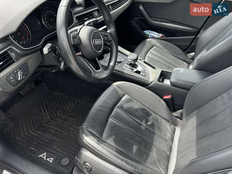 Седан Audi A4 2018 в Запоріжжі