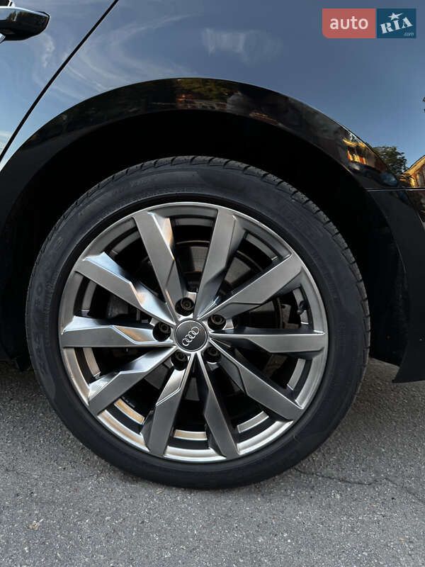 Седан Audi A4 2016 в Полтаве фото 38 Седан Audi A4 2016 в Полтаве