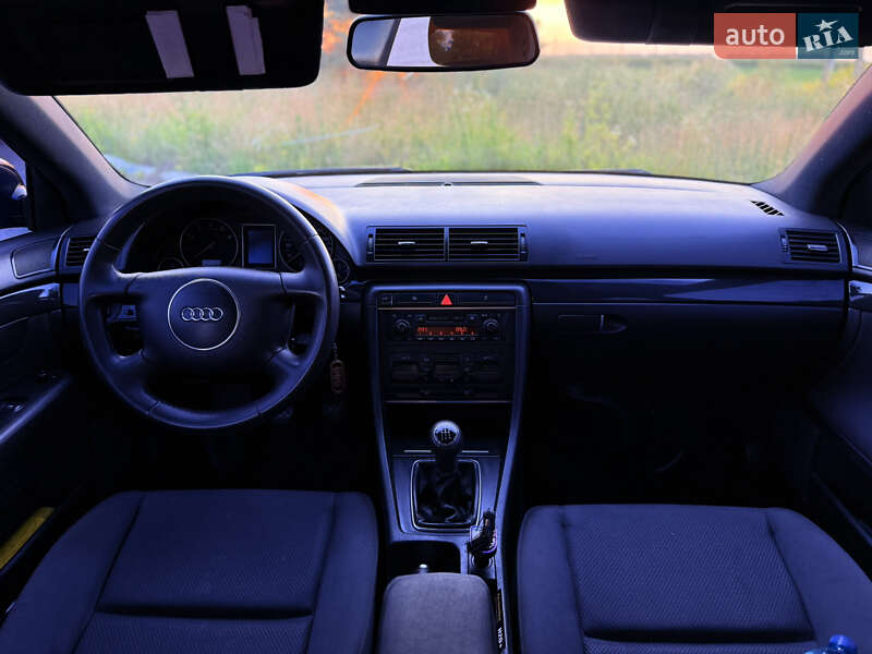 Универсал Audi A4 2004 в Мене