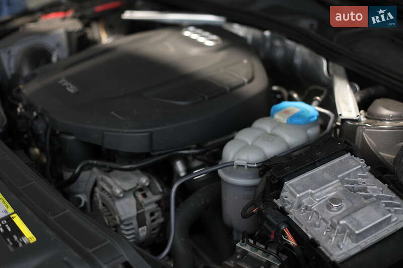 Седан Audi A4 2016 в Львове фото 23 Седан Audi A4 2016 в Львове