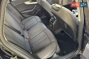 Седан Audi A4 2018 в 