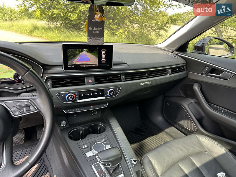 Седан Audi A4 2018 в Шептицькому