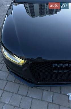 Седан Audi A4 2012 в 