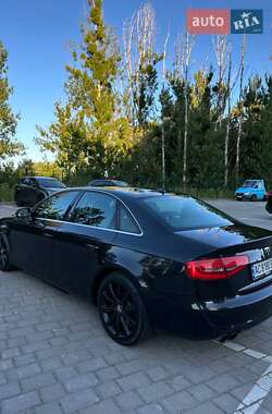 Седан Audi A4 2012 в 