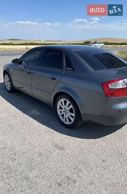 Седан Audi A4 2003 в 