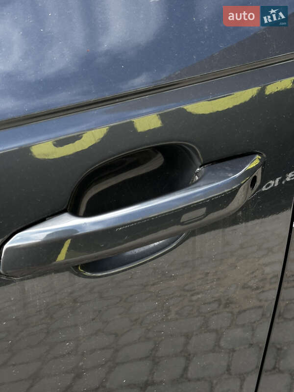 Седан Audi A4 2016 в Львове