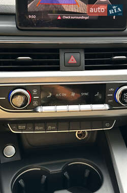 Седан Audi A4 2016 в 