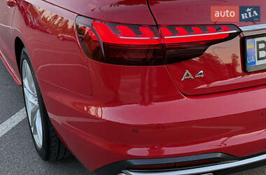 Седан Audi A4 2023 в 