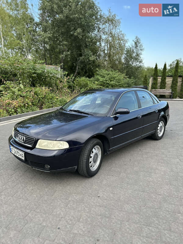 Седан Audi A4 1999 в Ивано-Франковске