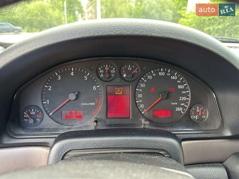 Седан Audi A4 1999 в Ивано-Франковске