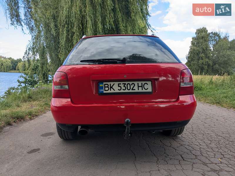 Универсал Audi A4 1999 в Ровно