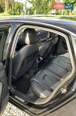 Седан Audi A4 2011 в 