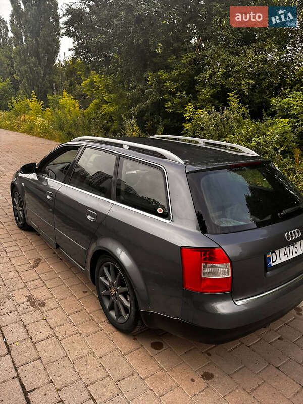 Універсал Audi A4 2002 в Луцьку