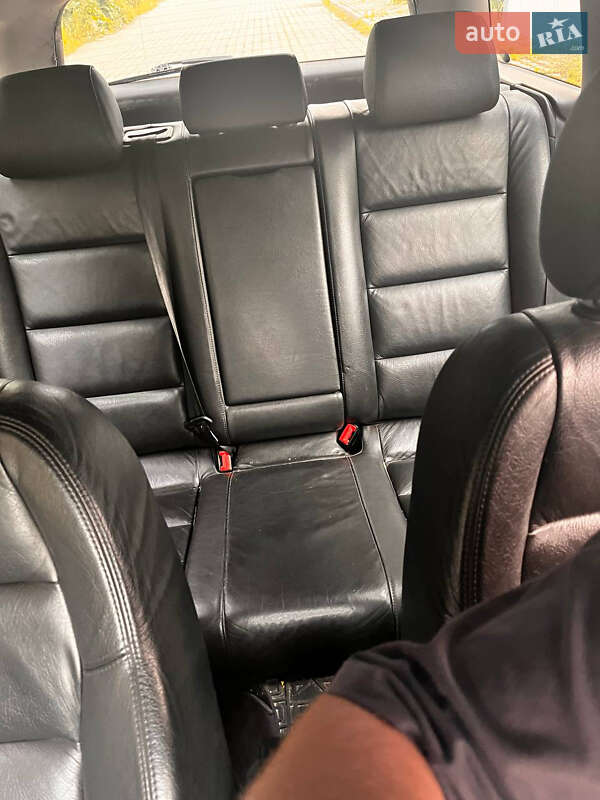 Универсал Audi A4 2002 в Луцке